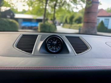 Porsche Macan I GTS — photo 22
