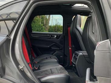 Porsche Cayenne GTS — photo 24