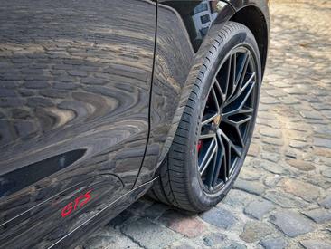 Porsche Macan I GTS — photo 33