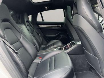 Porsche Panamera II Turbo — photo 15