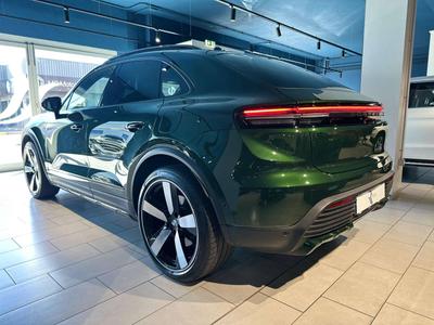 Porsche Macan Electrique