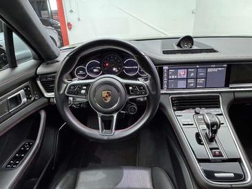 Porsche Panamera II GTS — photo 11