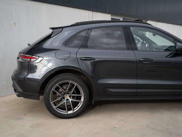 Porsche Macan Electrique — photo 9