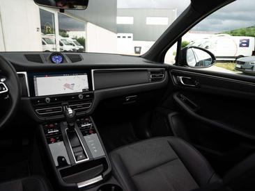 Porsche Macan Electrique — photo 19