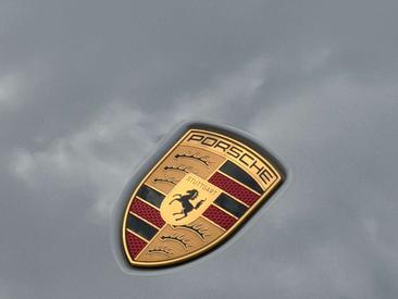 Porsche Taycan 4S — photo 10