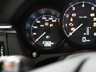 Porsche Macan Electrique — photo 28