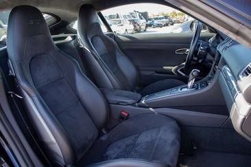 Porsche 718 Cayman GTS — photo 19