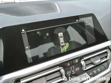 BMW Série 3 Berline 330e — photo 14