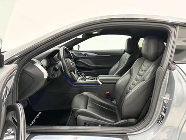 BMW Série 8 Berline 840i — photo 11