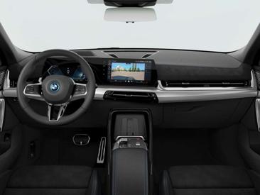BMW IX2 Coupé SUV XDrive30 — photo 3