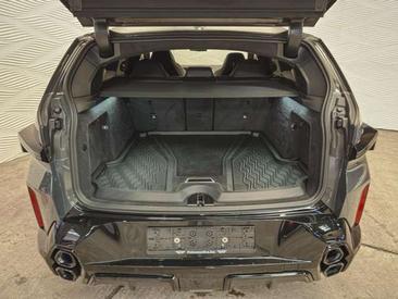 BMW XM 50e — photo 44