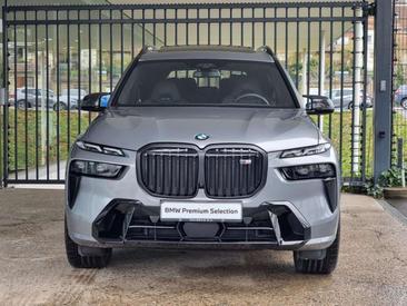 BMW X7 M60i — photo 12