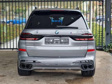 BMW X7 M60i — photo 13