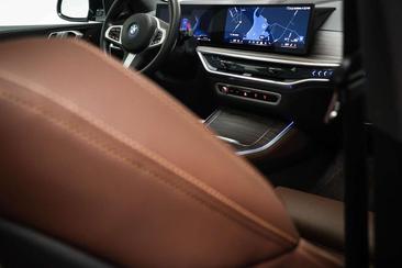 BMW X5 XDrive50e PHEV — photo 13