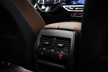 BMW X5 XDrive50e PHEV — photo 14