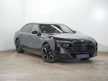 BMW I7 Berline M70 XDrive — photo 2