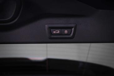 BMW X5 XDrive50e PHEV — photo 17