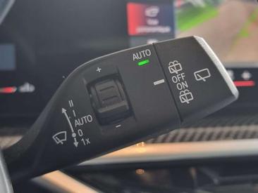 BMW X7 M60i — photo 25