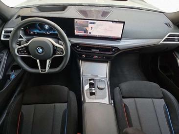 BMW Série 3 Touring 320d XDrive — photo 8