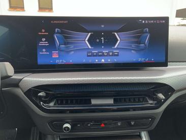BMW Série 3 Berline 330e — photo 22
