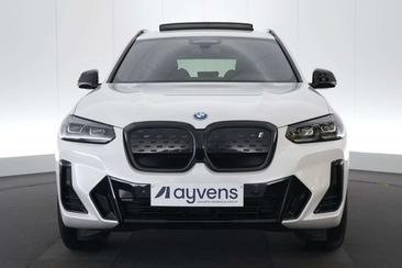 BMW iX3 — photo 12