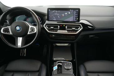 BMW iX3 — photo 15