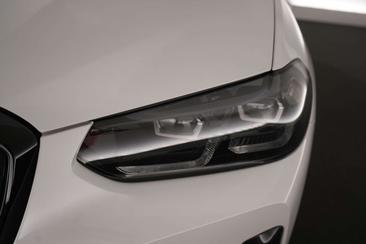BMW iX3 — photo 19