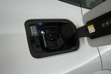 BMW iX3 — photo 21