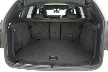 BMW iX3 — photo 40