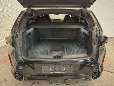 BMW XM 50e — photo 44