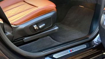 BMW X3 XDrive30e — photo 22