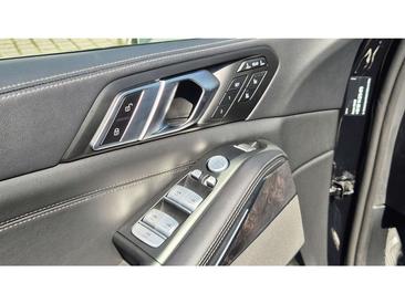 BMW X7 XDrive40d 2024 — photo 11