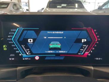 BMW M4 Competition — photo 11