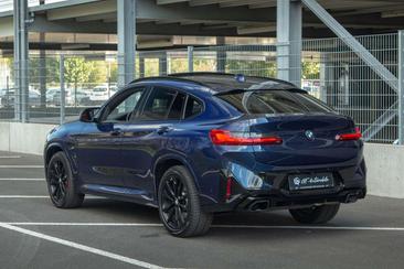 BMW X4 Coupé SUV M40d — photo 12