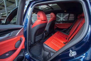 BMW X4 Coupé SUV M40d — photo 21