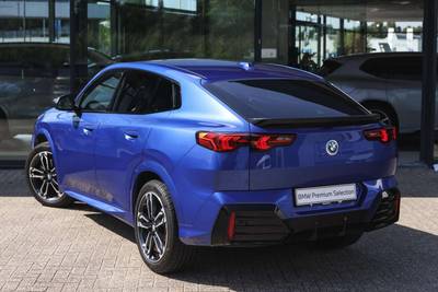 BMW IX2 EDrive20 - 2025 - Joinsteer - #1