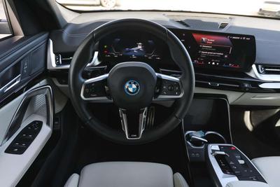 BMW IX2 EDrive20