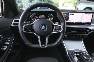 BMW Série 3 Berline 330e