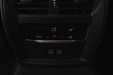 BMW Série 3 Berline 330e — photo 13
