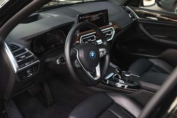 BMW X3 XDrive30e — photo 9