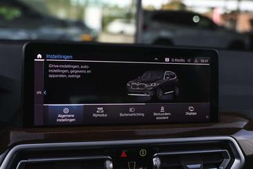 BMW X3 XDrive30e — photo 25