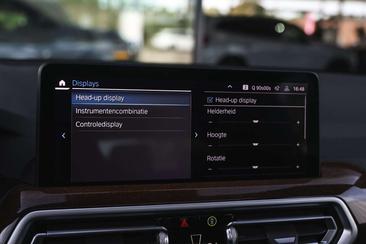 BMW X3 XDrive30e — photo 27