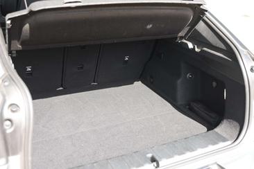 BMW IX2 EDrive20 — photo 27