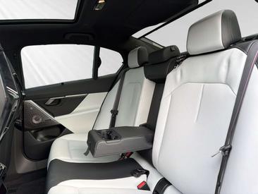 BMW M5 Berline CS — photo 25
