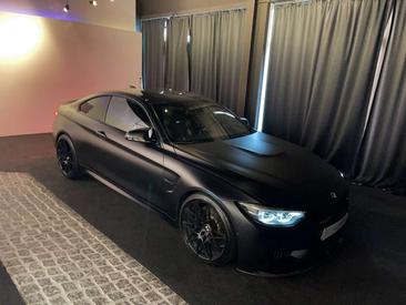 BMW M4 Competition — photo 14