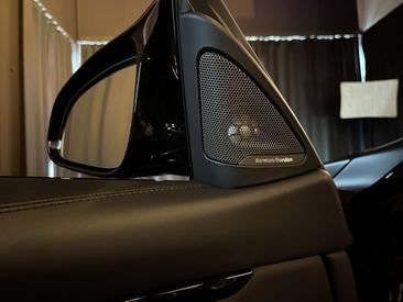 BMW M4 Competition — photo 18
