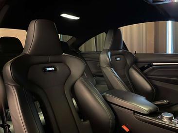 BMW M4 Competition — photo 25