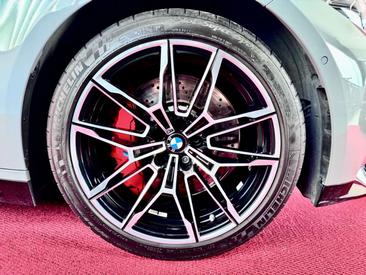 BMW M4 Competition — photo 34