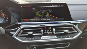 BMW X5 XDrive40d — photo 16