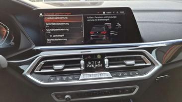 BMW X5 XDrive40d — photo 17